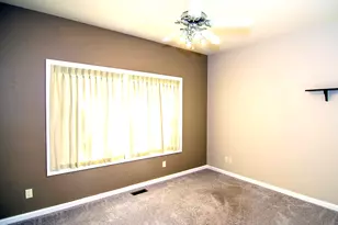 100 Walden Pond Blvd, Monticello, IL 61856 - Photo 37