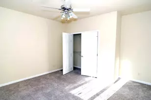 100 Walden Pond Blvd, Monticello, IL 61856 - Photo 35