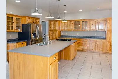 100 Walden Pond Boulevard, Monticello, IL 61856 - Photo 17