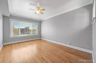 7833 S Kingston Ave, Chicago, IL 60649 - Photo 25