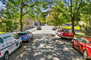 7833 S Kingston Ave, Chicago, IL 60649 - Photo 37