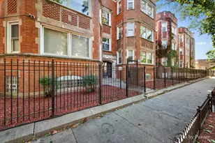 7833 S Kingston Ave, Chicago, IL 60649 - Photo 17