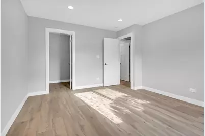 [Address not provided], Addison, IL 60101 - Photo 9