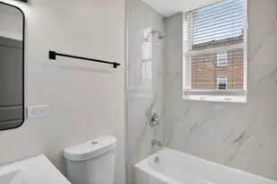 4622 S Calumet Ave, Chicago, IL 60653 - Photo 9