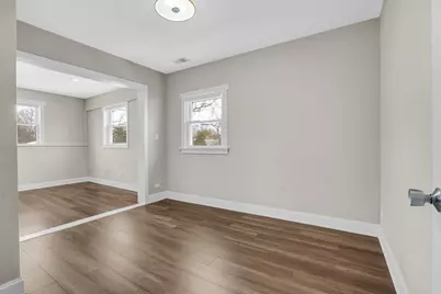 584 S 4th Avenue, Des Plaines, IL 60016 - Photo 23