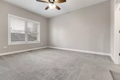 207 Julie Lane, Hampshire, IL 60140 - Photo 15