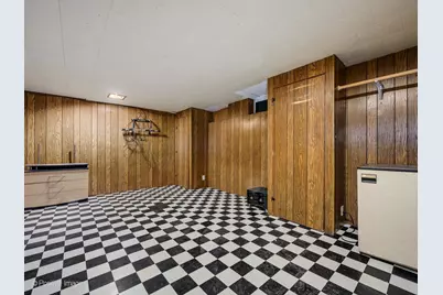 68 N Albert Street, Mount Prospect, IL 60056 - Photo 15