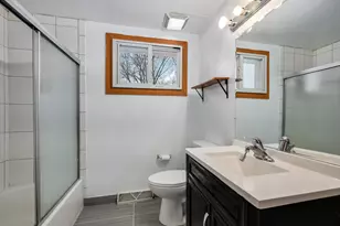 68 N Albert St, Mount Prospect, IL 60056 - Photo 11