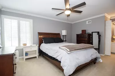 107 65th Lake Drive #202, Westmont, IL 60559 - Photo 11