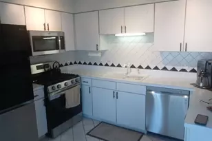 5434 Ashbrook Pl, Downers Grove, IL 60515 - Photo 9