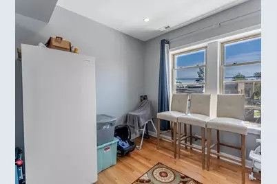 5717 N Kimball Avenue #2N, Chicago, IL 60659 - Photo 9