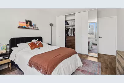 70 W Burton Place #704F, Chicago, IL 60610 - Photo 11