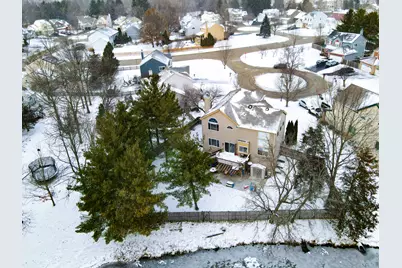 2220 N Hillcrest Court, Round Lake Beach, IL 60073 - Photo 9