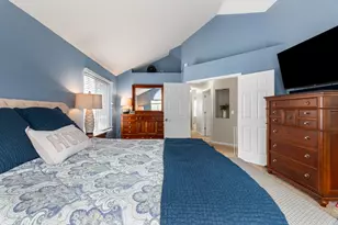 2220 N Hillcrest Ct, Round Lake Beach, IL 60073 - Photo 23