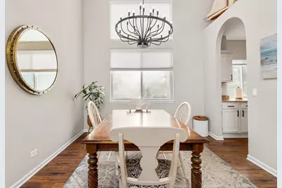 2220 N Hillcrest Court, Round Lake Beach, IL 60073 - Photo 11