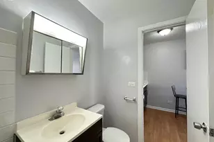 4616 N Beacon St, Chicago, IL 60640 - Photo 19