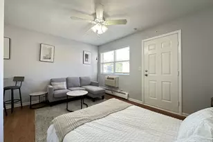 4616 N Beacon St, Chicago, IL 60640 - Photo 15