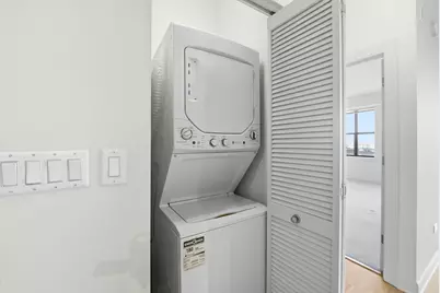 451 W Huron Street #702, Chicago, IL 60654 - Photo 15