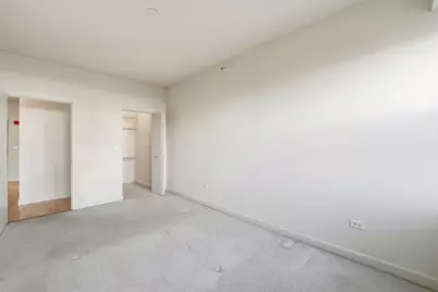 451 W Huron Street #702, Chicago, IL 60654 - Photo 11