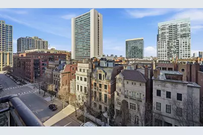 451 W Huron Street #702, Chicago, IL 60654 - Photo 17