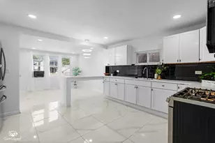 5636 S Carpenter St, Chicago, IL 60621 - Photo 7