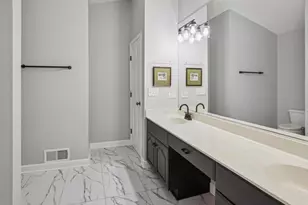 701 Willis St, Glen Ellyn, IL 60137 - Photo 15