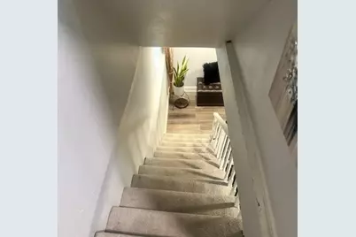 7225 S Saint Lawrence Avenue, Chicago, IL 60619 - Photo 7