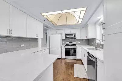 1330 Perry Street #504, Des Plaines, IL 60016 - Photo 9