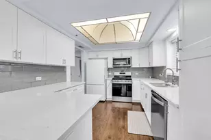 1330 Perry St, Des Plaines, IL 60016 - Photo 9