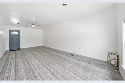 22701 Theodore Avenue, Sauk Village, IL 60411 - Photo 23