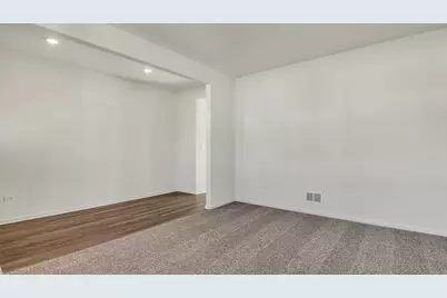 17213 Munster Lane, Tinley Park, IL 60477 - Photo 23