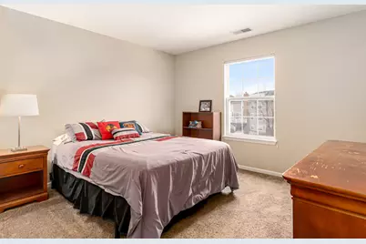 719 Eagle Brook Lane, Naperville, IL 60565 - Photo 23