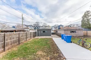 2923 N Avers Ave, Chicago, IL 60618 - Photo 17