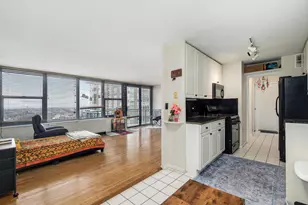 3430 N Lake Shore Dr, Chicago, IL 60657 - Photo 5