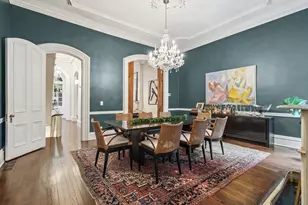 24 W Chestnut St, Chicago, IL 60610 - Photo 9