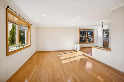 1820 W Thornwood Lane, Mount Prospect, IL 60056 - Photo 3