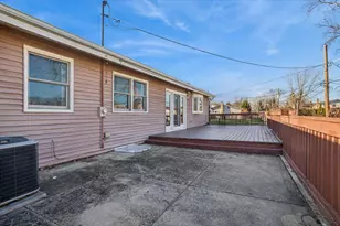 1820 W Thornwood Ln, Mount Prospect, IL 60056 - Photo 27