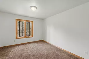 2404 N Nottingham Ct, Champaign, IL 61821 - Photo 51