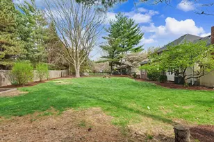 2404 N Nottingham Ct, Champaign, IL 61821 - Photo 61