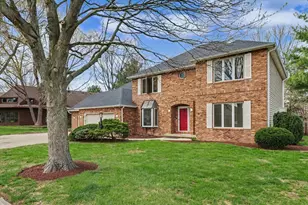 2404 N Nottingham Ct, Champaign, IL 61821 - Photo 3