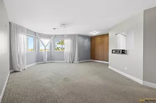 1275 E Baldwin Ln, Palatine, IL 60074 - Photo 5