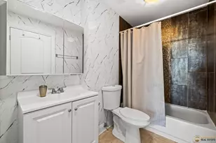 1275 E Baldwin Ln, Palatine, IL 60074 - Photo 25