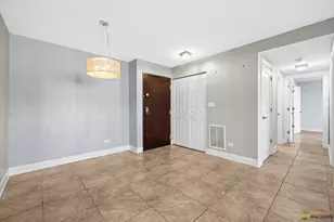 1275 E Baldwin Ln, Palatine, IL 60074 - Photo 9