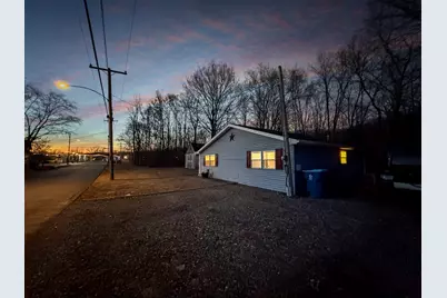 200 E Grove Street, Utica, IL 61373 - Photo 37