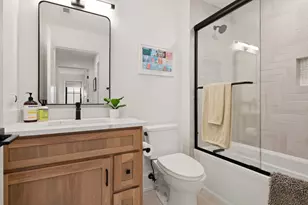 835 S Ashland Ave, La Grange, IL 60525 - Photo 23