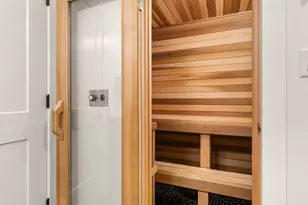 835 S Ashland Ave, La Grange, IL 60525 - Photo 29