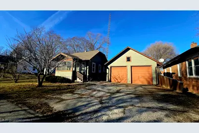 595 W Bridge Street, Kankakee, IL 60901 - Photo 1