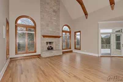 [Address not provided], Crystal Lake, IL 60012 - Photo 17