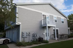 1311 Fall Ct, Wheeling, IL 60090 - Photo 1