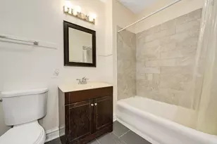 3617 N Sawyer Ave, Chicago, IL 60618 - Photo 13